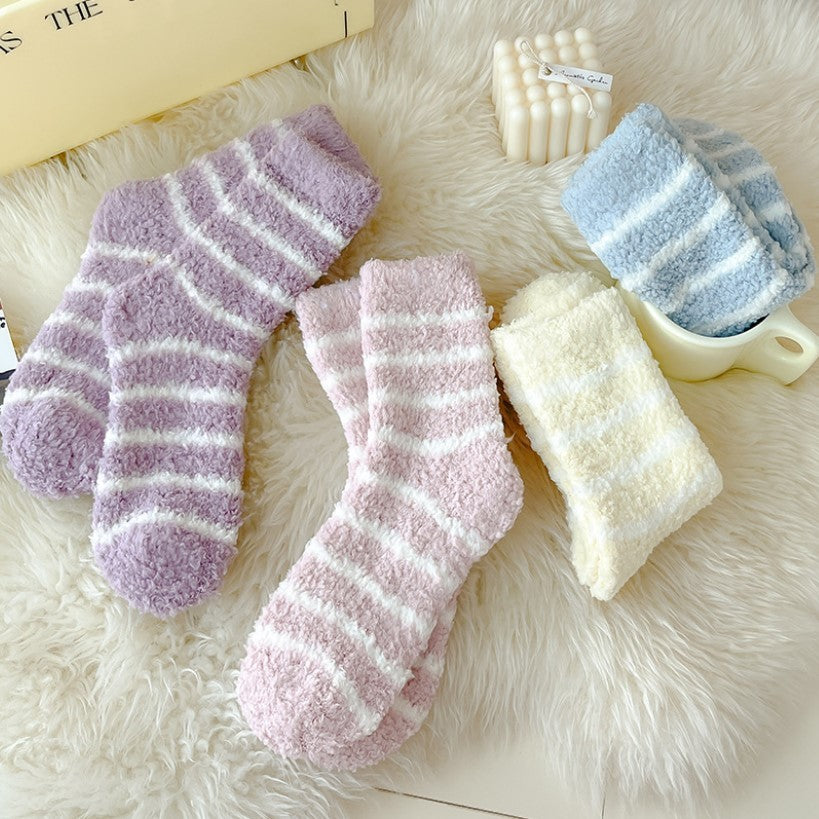 Women's Striped Socks Extra Thick No Hair Shedding Coral Fleece Socks